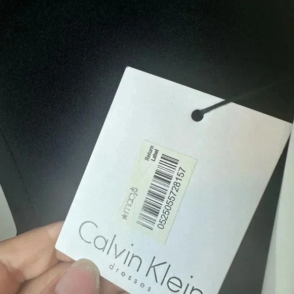 Calvin Klein black asymmetrical hem sleeveless  size 14 - Picture 9 of 12